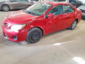 Toyota Corolla BASE 1.8L 4 2013