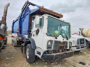 Mack 600 10.8L 6 2014