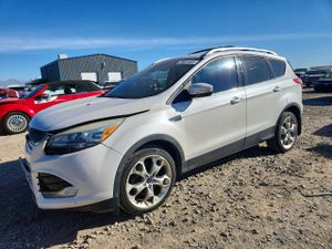 Ford Escape TITANIUM 2.0L 4 2015
