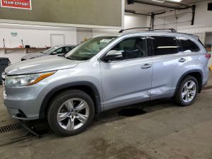 Toyota Highlander LIMITED 3.5L 6 2015
