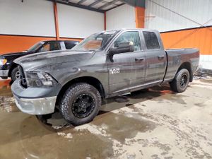RAM 1500 ST 5.7L 8 2015