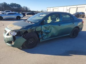 Toyota Corolla BASE 1.8L 4 2010
