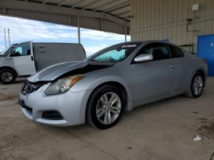 Nissan Altima S 2.5L 4 2012
