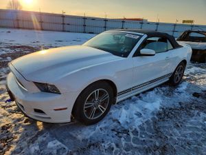 Ford Mustang 3.7L 6 2013