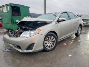 Toyota Camry L 2.5L 4 2013