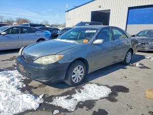 Toyota Camry LE 2.4L 4 2005
