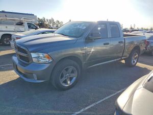 RAM 1500 ST 5.7L 8 2013