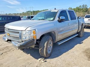 Chevrolet Silverado 1500 C1500 LT 5.3L 8 2013