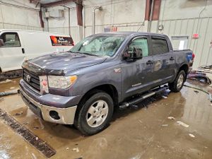 Toyota Tundra CREWMAX 5.7L 8 2008