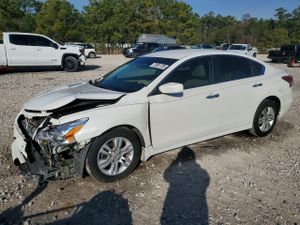 Nissan Altima 2.5 2.5L 4 2015