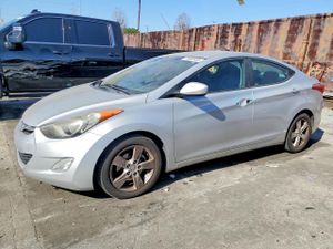 Hyundai Elantra GLS 1.8L 4 2012