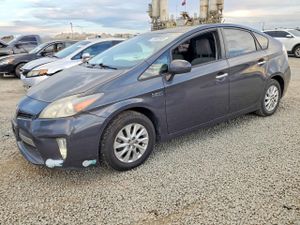 Toyota Prius 1.8L 4 2013