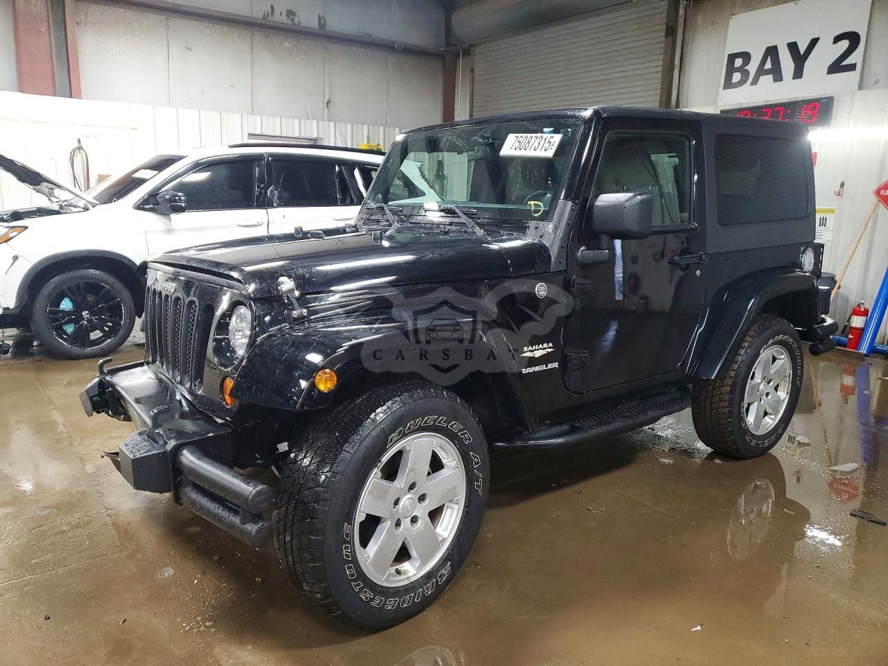 Jeep Wrangler SAHARA 3.8L 6 2011