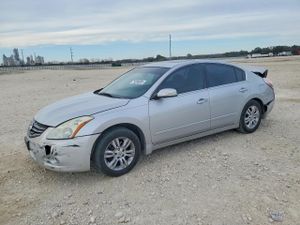 Nissan Altima BASE 2.5L 4 2011