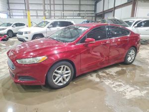Ford Fusion SE 2.5L 4 2013