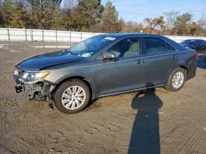 Toyota Camry BASE 2.5L 4 2012