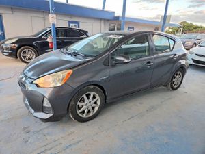 Toyota Prius 1.5L 4 2012