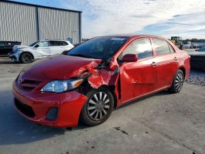Toyota Corolla BASE 1.8L 4 2013