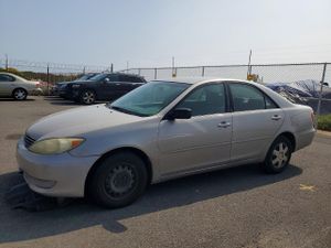 Toyota Camry LE 2.4L 4 2005