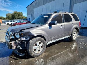 Ford Escape XLT 3.0L 6 2012