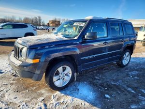 Jeep Patriot LATITUDE 2.4L 4 2015