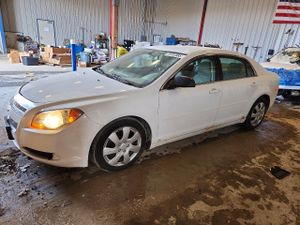 Chevrolet Malibu LS 2.4L 4 2010