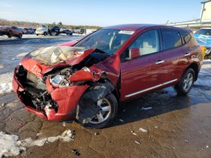 Nissan Rogue S 2.5L 4 2013