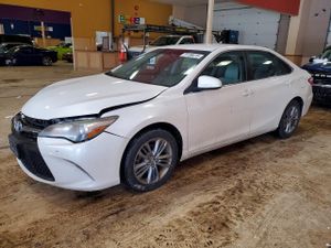 Toyota Camry LE 2.5L 4 2015