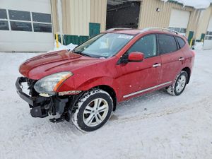 Nissan Rogue S 2.5L 4 2013