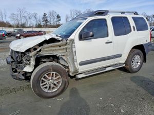 Nissan Xterra X 4.0L 6 2014
