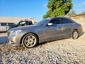 Mercedes-Benz E 3.5L 6 2012