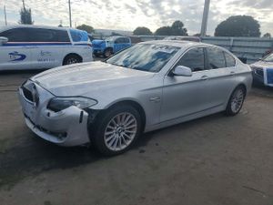 BMW 5 Series XI 3.0L 6 2011