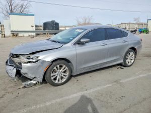 Chrysler 200 LIMITED 2.4L 4 2015