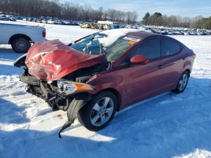 Hyundai Elantra GLS 1.8L 4 2013