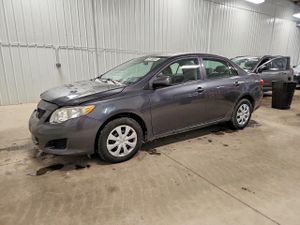 Toyota Corolla BASE 1.8L 4 2010