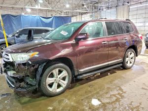Toyota Highlander LIMITED 3.5L 6 2013