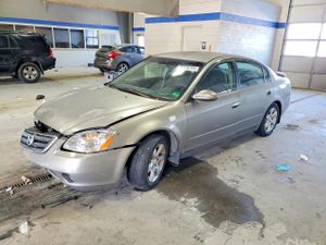 Nissan Altima BASE 2.5L 4 2002