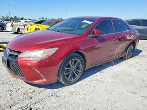Toyota Camry LE 2.5L 4 2015