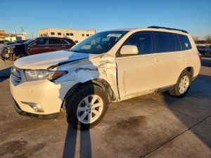 Toyota Highlander BASE 3.5L 6 2012