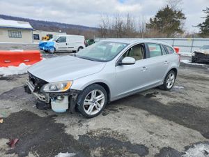 Volvo V60 PREMIER+ 2.0L 4 2015