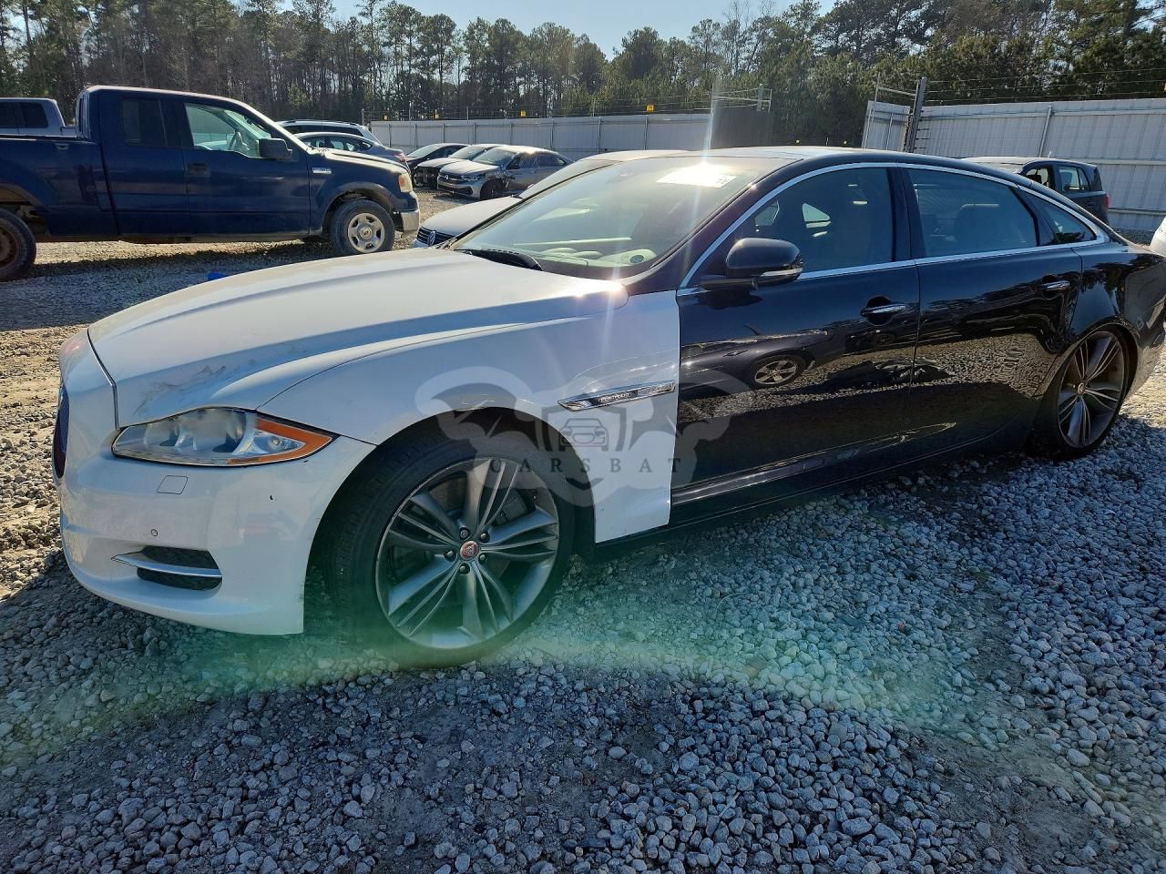 Jaguar XJ SUPERCHARGED 5.0L 8 2015