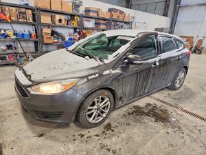 Ford Focus SE 2.0L 4 2015