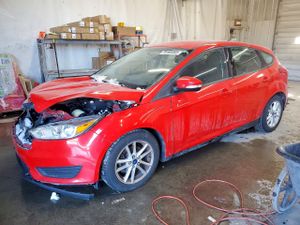 Ford Focus SE 2.0L 4 2015