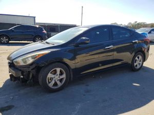 Hyundai Elantra SE 1.8L 4 2014