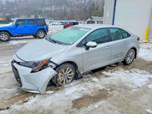 Toyota Corolla LE 2.0L 4 2025