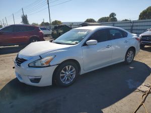 Nissan Altima 2.5 2.5L 4 2015