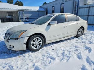 Nissan Altima BASE 2.5L 4 2010