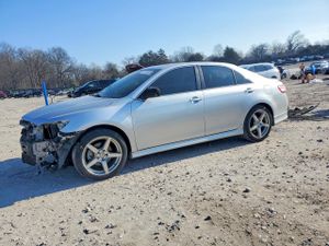 Toyota Camry BASE 2.5L 4 2011