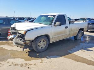 Chevrolet Silverado 1500 C1500 4.8L 8 2003