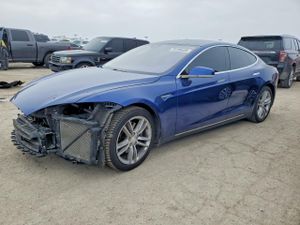 Tesla Model S 2016